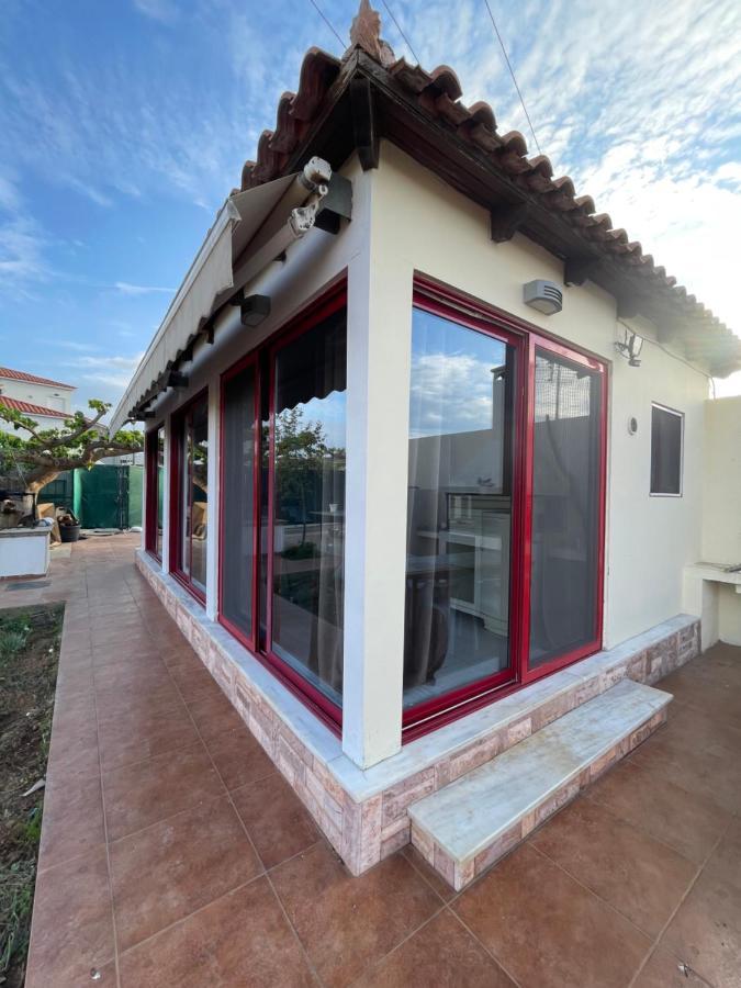 Country Lux Apartment Near Airport Markópoulon Dış mekan fotoğraf